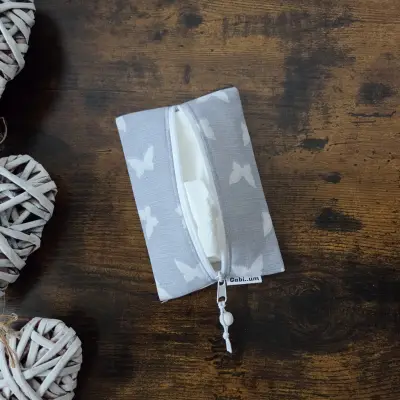 Frňákovník..pouzdro na kapesníčky