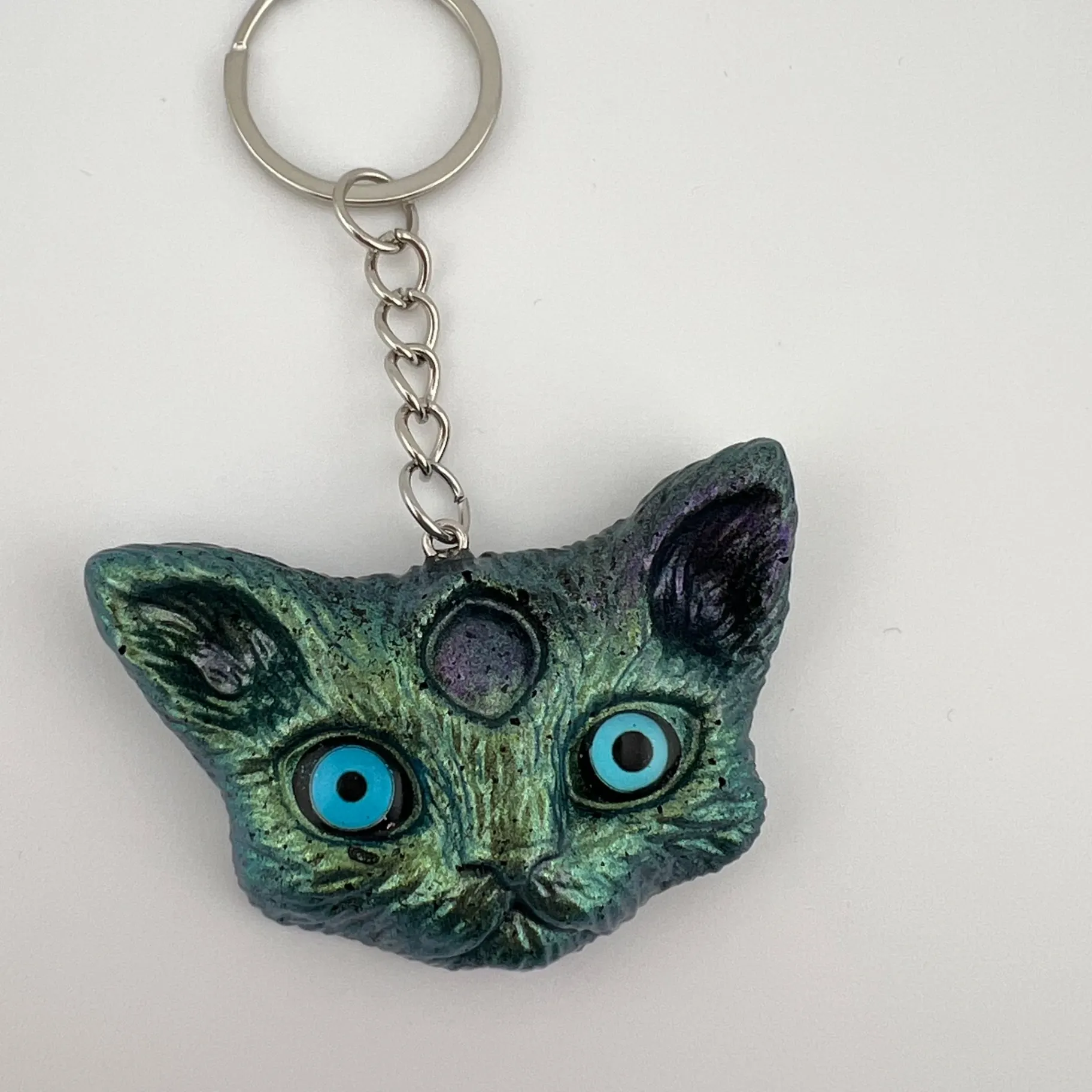 Přívěsek, pryskyřice, kočka, chamík, zelená 1