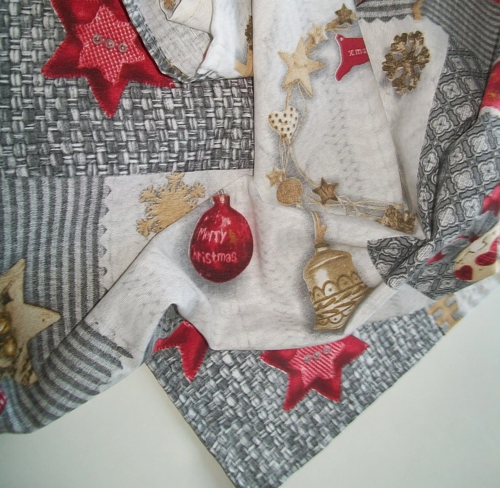 MERRY CHRISTMAS- ČTVEREC 2