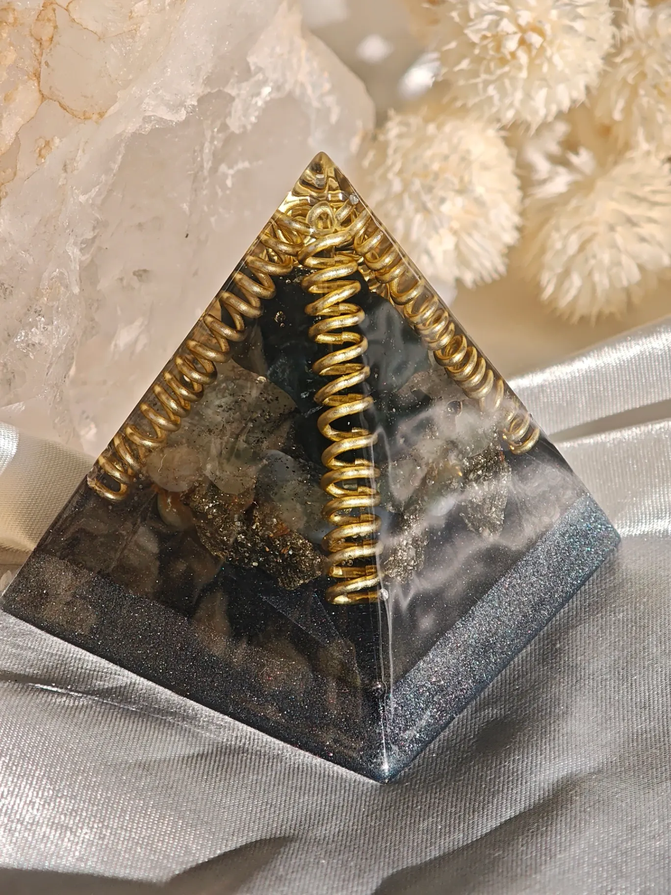 Pyramida - harmonie,láska,klid, ochrana (6cm) 3